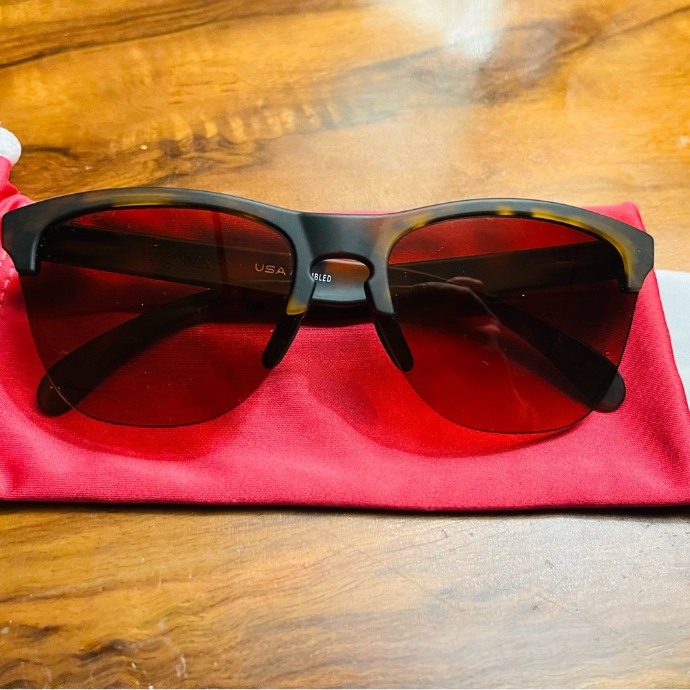 Oakley